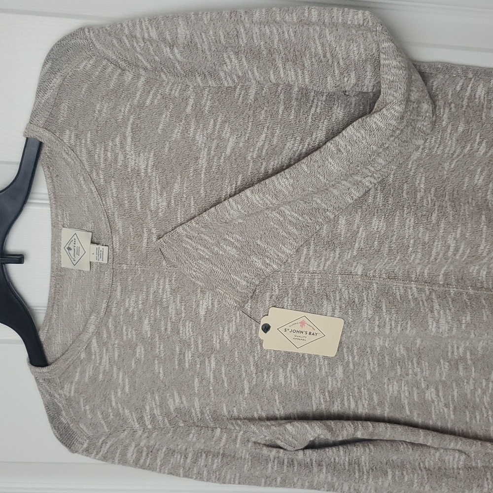 St John's Bay Sweater NWT Size Large